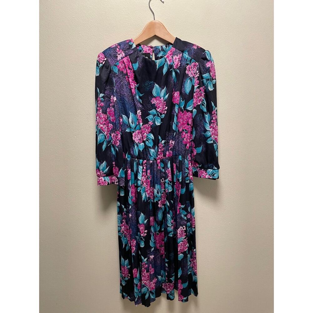 Vintage Whirlaway Womens Dress Size 14 Blue Floral Pleated Dark Cottagecore 90s